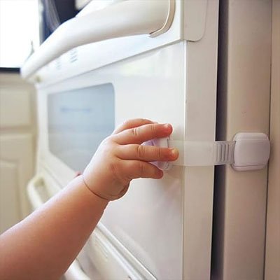 Bloque porte bebe | SecurProtect - Sérénité Bébé